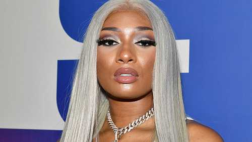 Meg Thee Stallion calls out record label for refusing to renegotiate with her