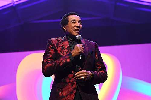 'Black Is a Race’: Smokey Robinson Draws Mixed Reactions After Saying He ‘Resents’ Being Called ‘African American’ 'Black Is a Race’: Smokey Robinson Draws Mixed Reactions After Saying He ‘Resents’ Being Called ‘African American’