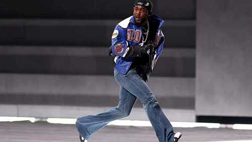 Women Love Kendrick Lamar's Bootleg Jeans, But Men Are ...Radio Silent Women Love Kendrick Lamar's Bootleg Jeans, But Men Are ...Radio Silent