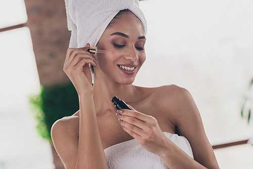 Proven natural oils that defeat wrinkles effectively