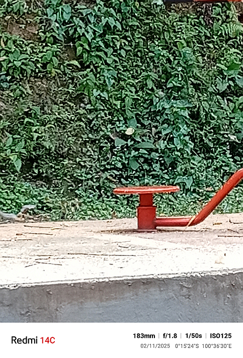 Post: